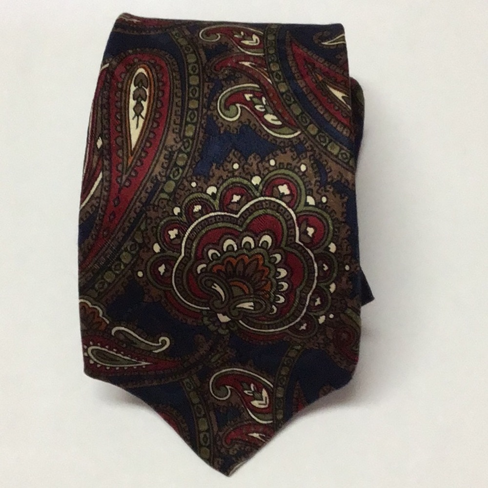 🎁Host pick🎁 Windsor Shirt Comp 100 % silk  tie